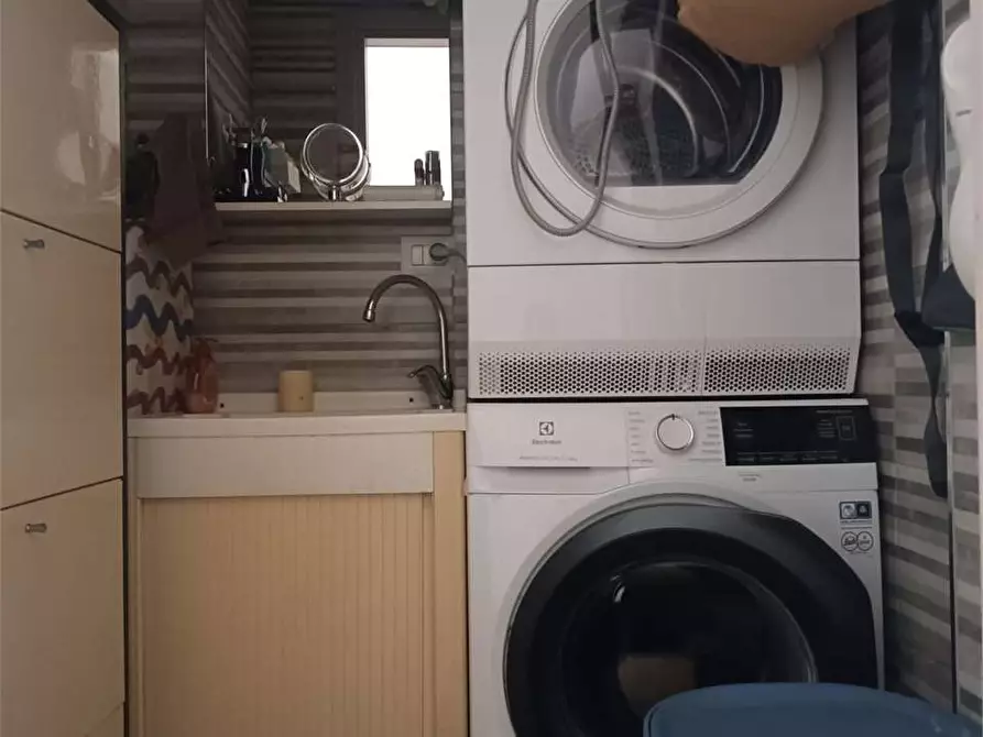 Immagine 9 di Appartamento in vendita  a Bitonto