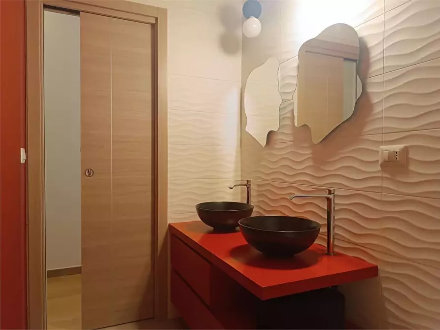 Immagine 15 di Appartamento in vendita  a Bitonto