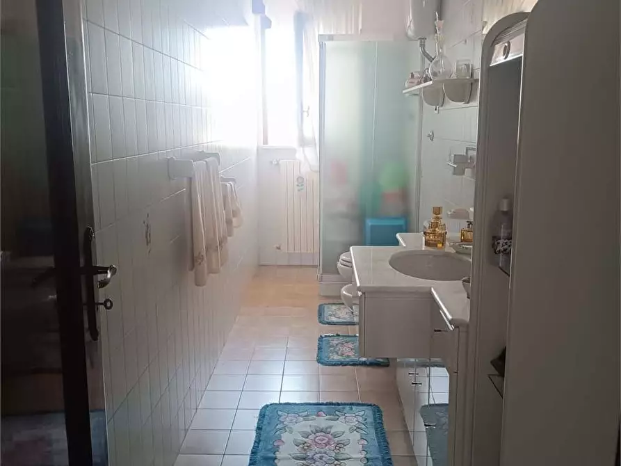 Immagine 17 di Appartamento in vendita  a Bitonto