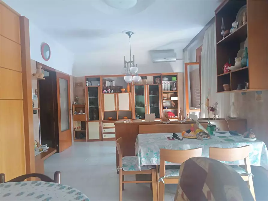 Immagine 5 di Appartamento in vendita  a Bitonto