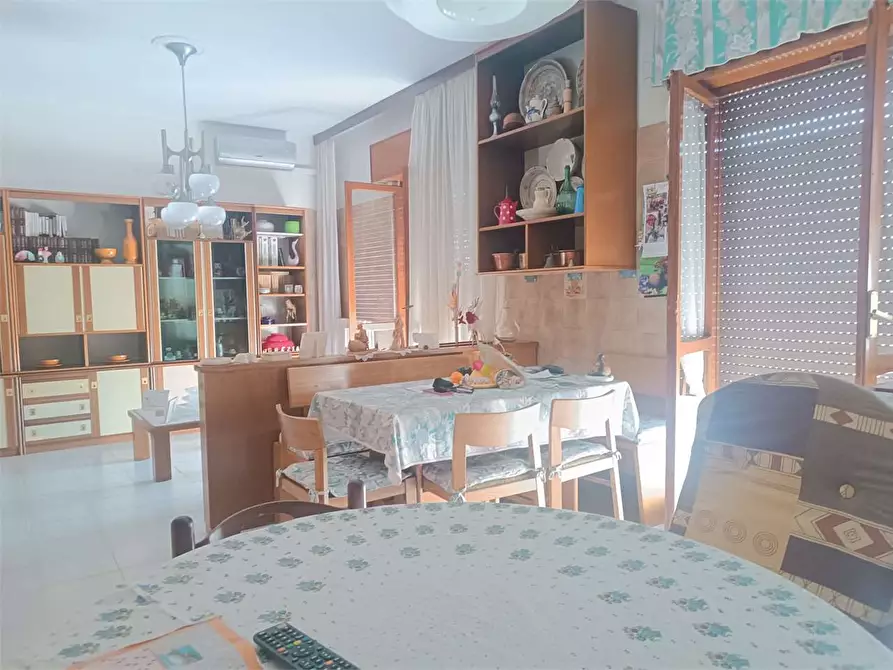 Immagine 6 di Appartamento in vendita  a Bitonto