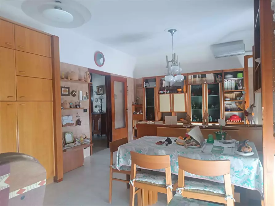 Immagine 7 di Appartamento in vendita  a Bitonto