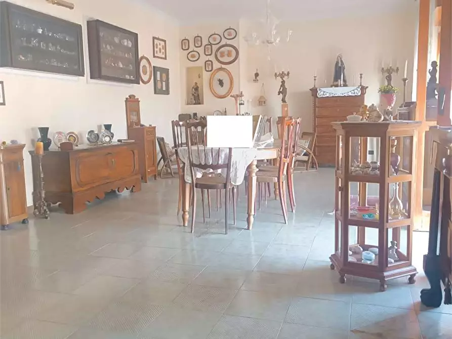 Immagine 23 di Appartamento in vendita  a Bitonto