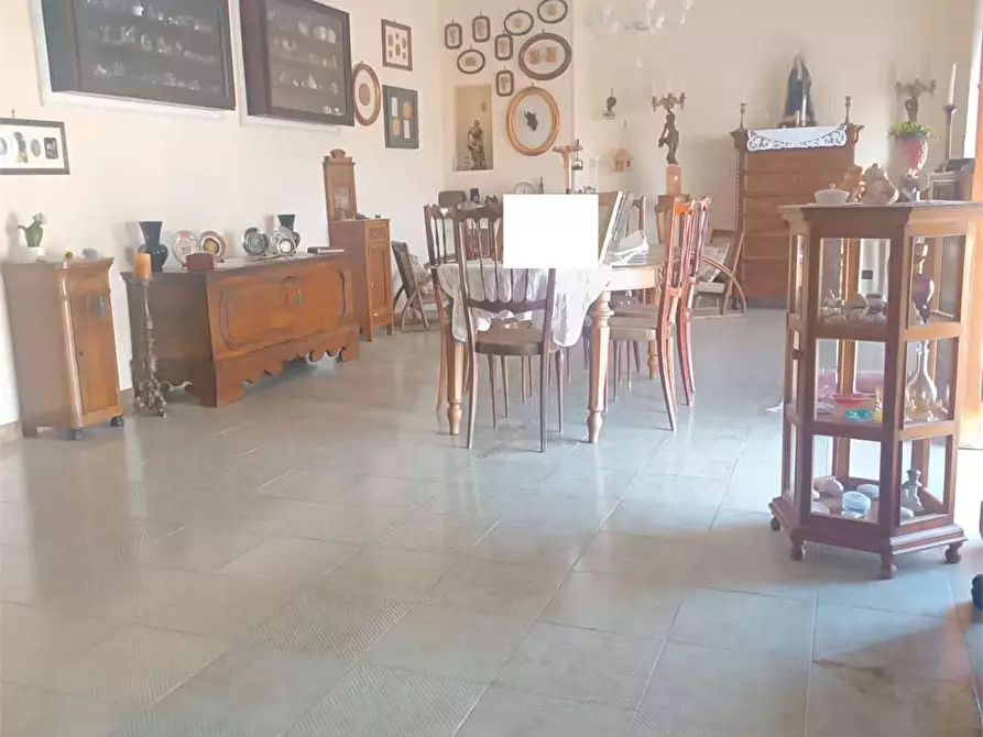 Immagine 24 di Appartamento in vendita  a Bitonto