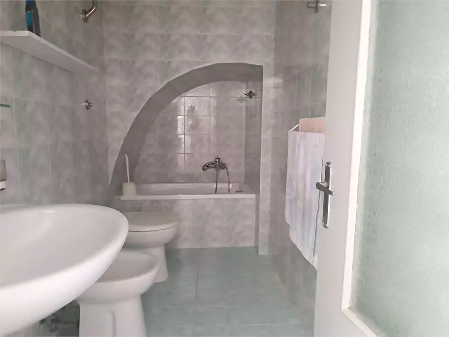 Immagine 38 di Appartamento in vendita  a Bitonto