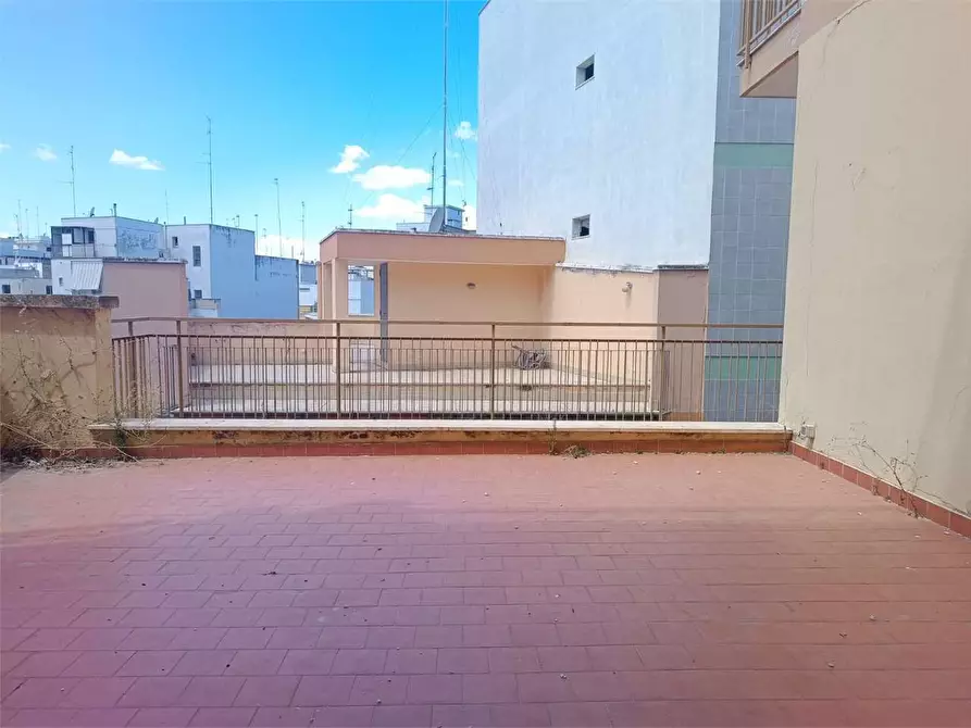 Immagine 23 di Appartamento in vendita  a Bitonto