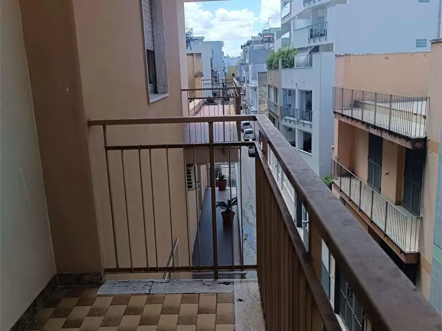 Immagine 31 di Appartamento in vendita  a Bitonto