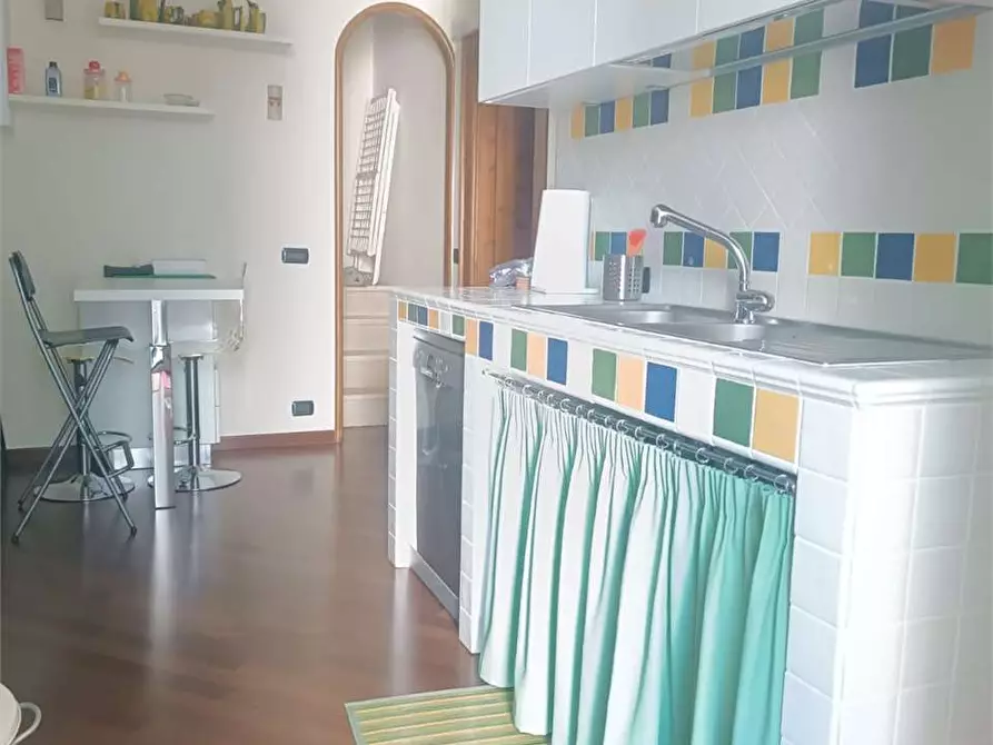 Immagine 40 di Appartamento in vendita  a Bari