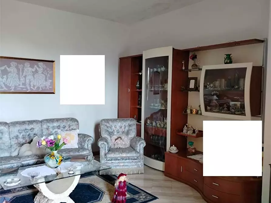 Immagine 4 di Villa in vendita  a Bitonto