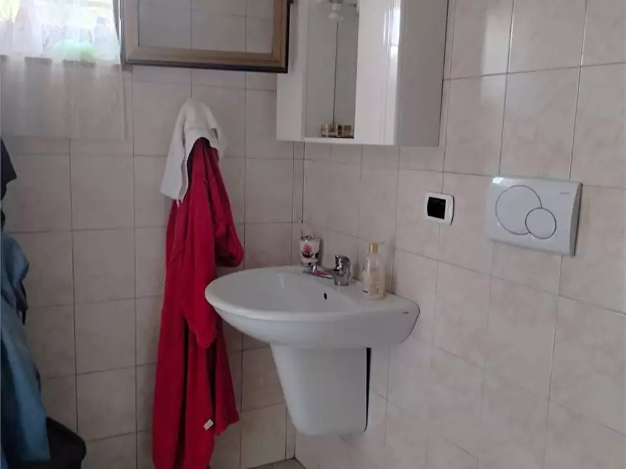 Immagine 13 di Villa in vendita  a Bitonto