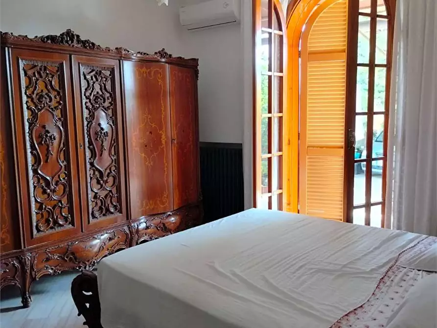 Immagine 34 di Villa in vendita  a Bitonto