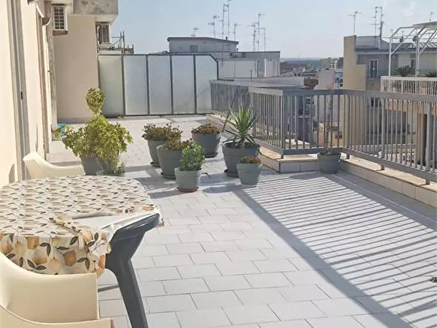 Immagine 7 di Appartamento in vendita  a Bitonto