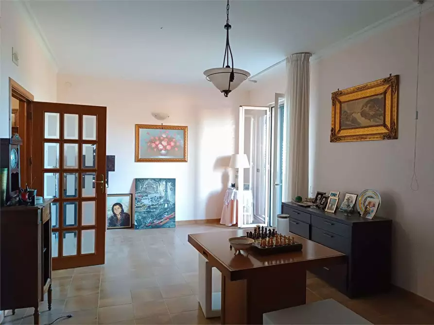 Immagine 3 di Casa indipendente in vendita  a Bitonto