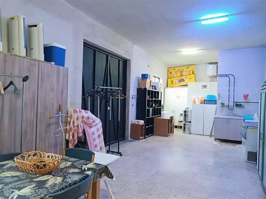 Immagine 34 di Casa indipendente in vendita  a Bitonto