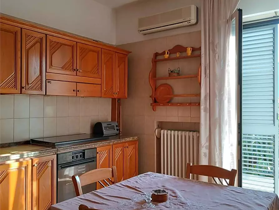 Immagine 40 di Casa indipendente in vendita  a Bitonto