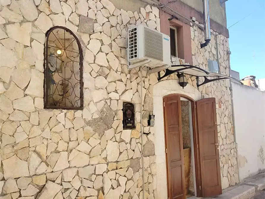 Immagine 2 di Appartamento in vendita  a Bitonto