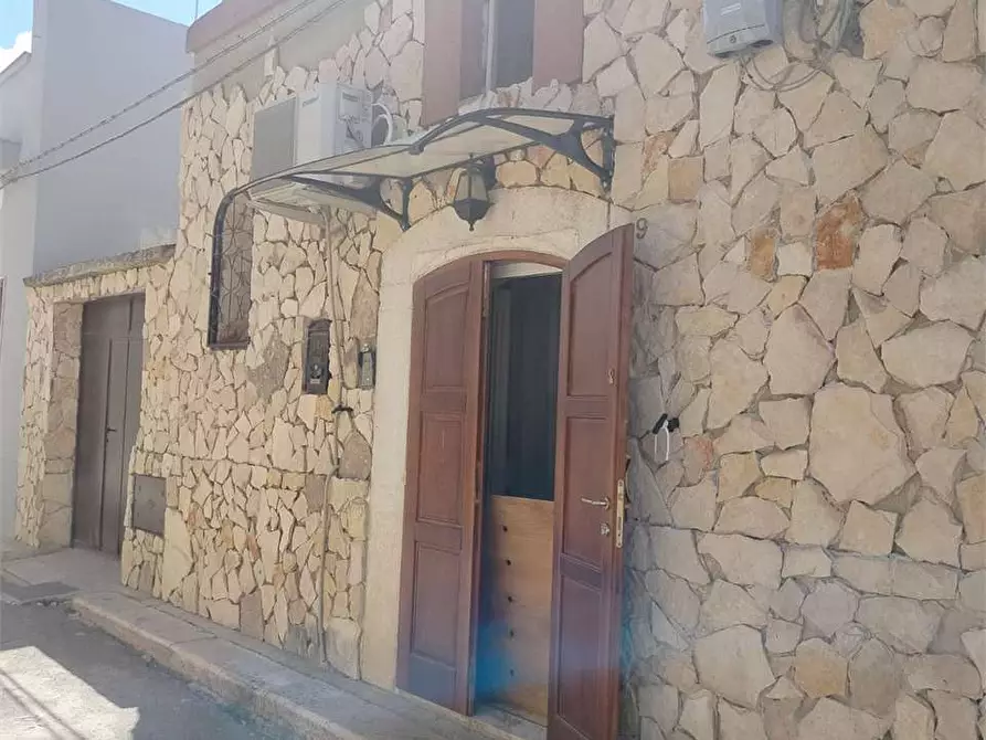 Immagine 23 di Appartamento in vendita  a Bitonto