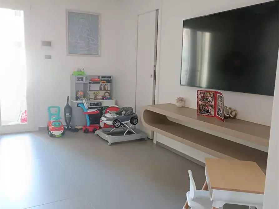 Immagine 4 di Villetta a schiera in vendita  a Bitonto