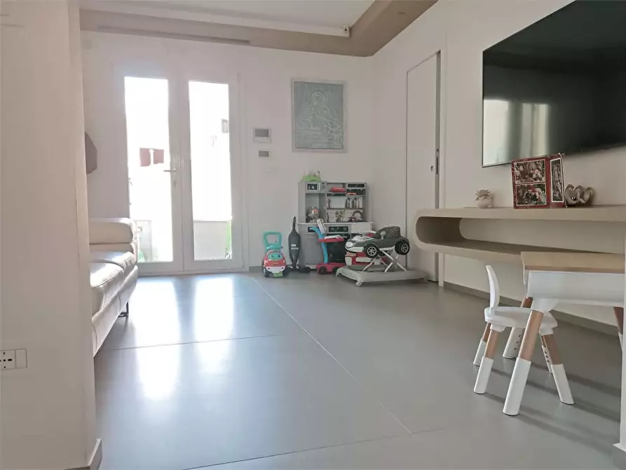 Immagine 5 di Villetta a schiera in vendita  a Bitonto