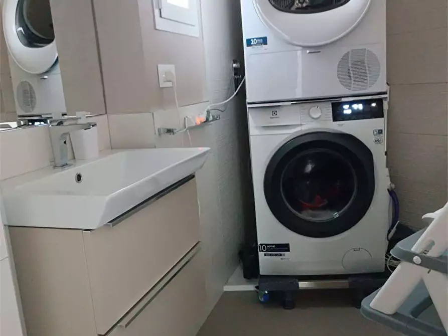 Immagine 8 di Villetta a schiera in vendita  a Bitonto