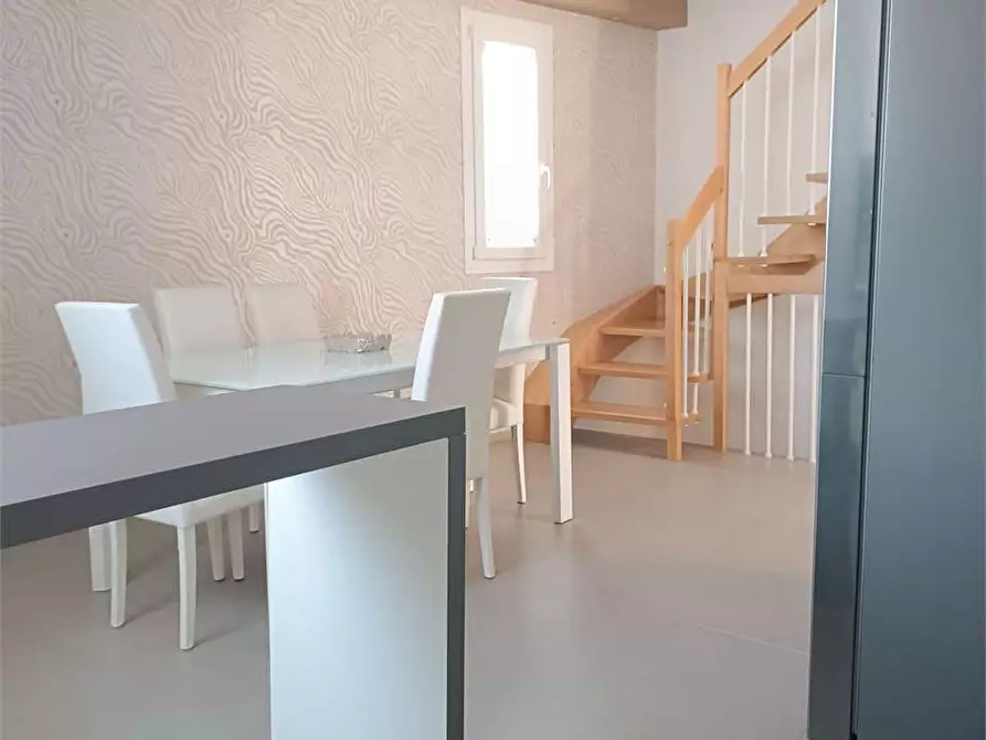 Immagine 9 di Villetta a schiera in vendita  a Bitonto