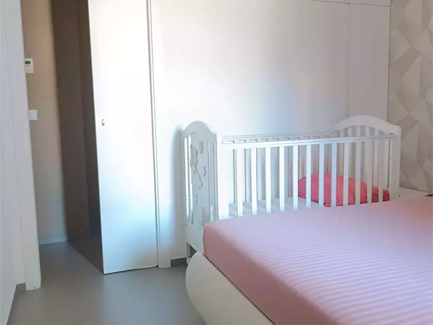 Immagine 27 di Villetta a schiera in vendita  a Bitonto