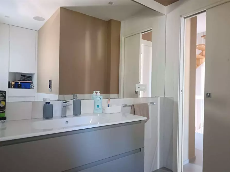 Immagine 35 di Villetta a schiera in vendita  a Bitonto