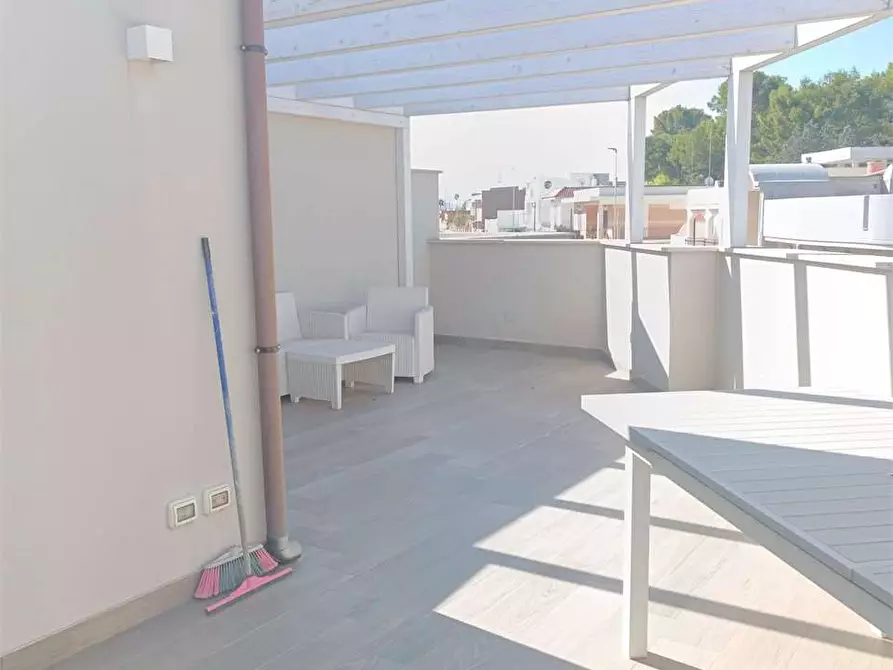 Immagine 46 di Villetta a schiera in vendita  a Bitonto