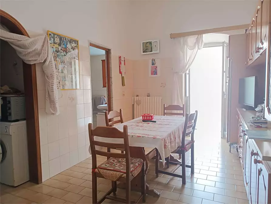 Immagine 6 di Appartamento in vendita  a Bitonto