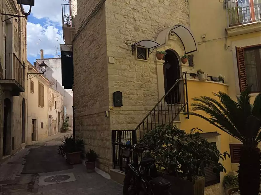 Immagine 1 di Casa indipendente in vendita  a Bitonto
