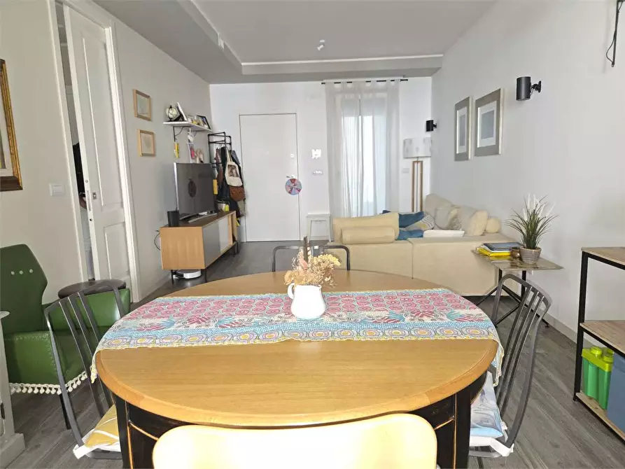 Immagine 1 di Appartamento in vendita  a Bitonto