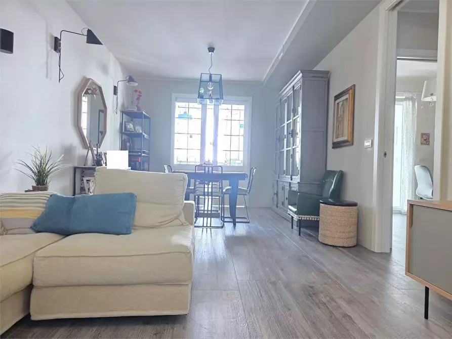 Immagine 43 di Appartamento in vendita  a Bitonto