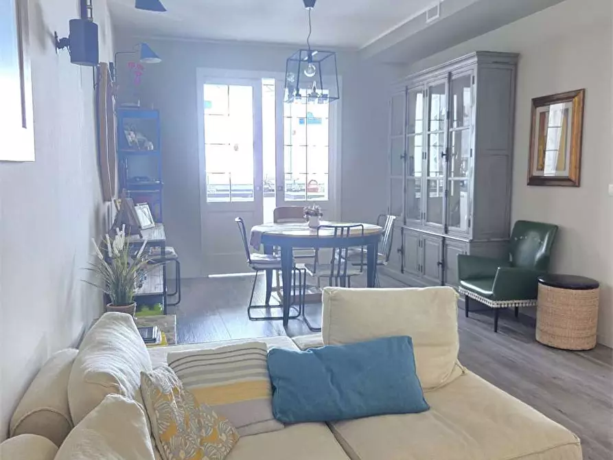 Immagine 21 di Appartamento in vendita  a Bitonto