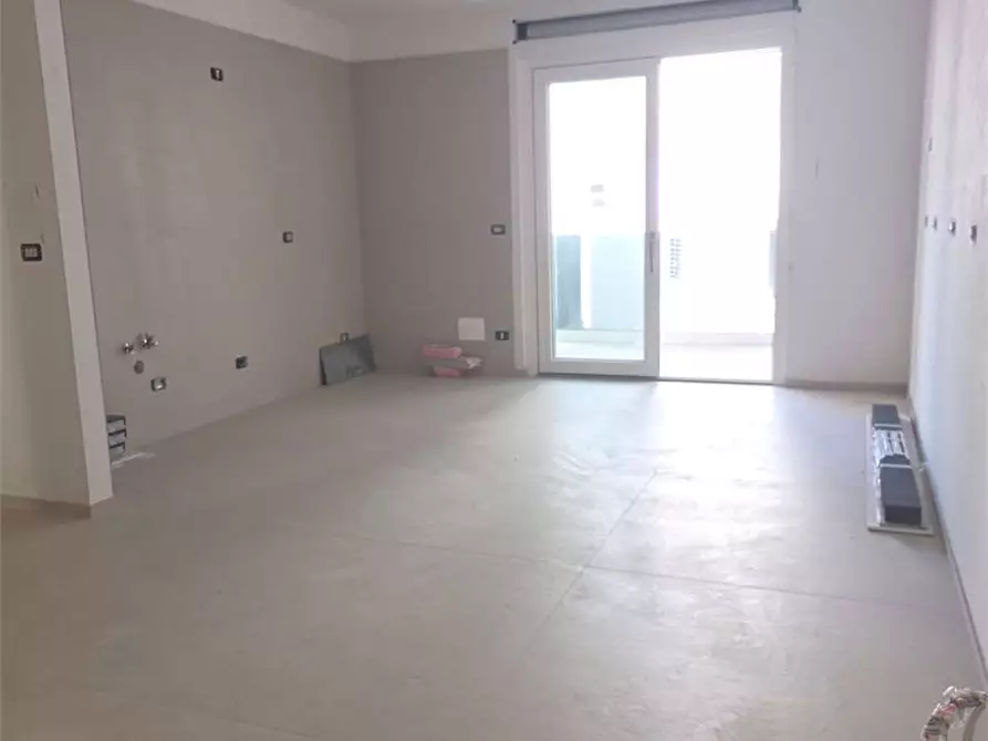 Immagine 2 di Appartamento in vendita  a Bitonto