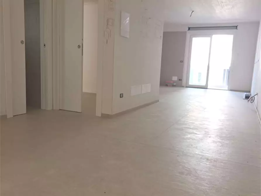 Immagine 30 di Appartamento in vendita  a Bitonto