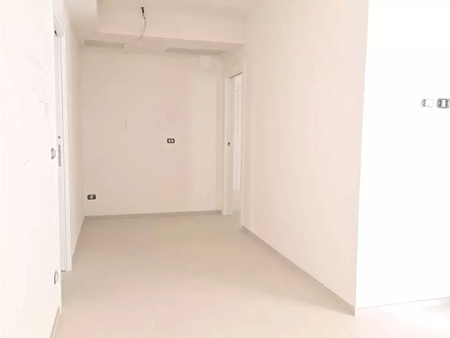 Immagine 38 di Appartamento in vendita  a Bitonto
