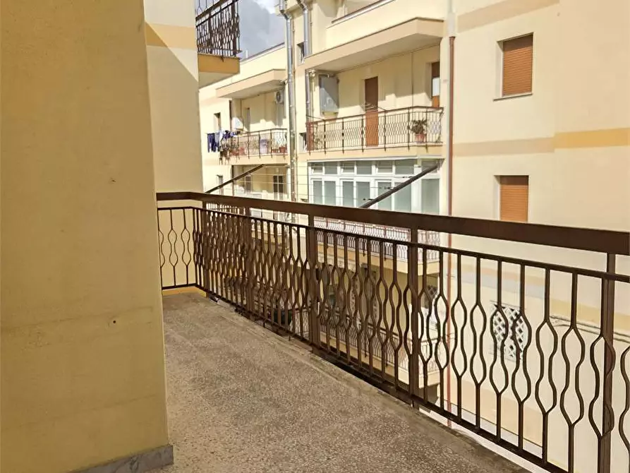 Immagine 6 di Appartamento in vendita  a Bitonto