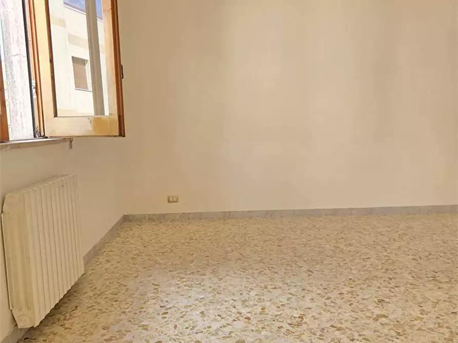 Immagine 7 di Appartamento in vendita  a Bitonto