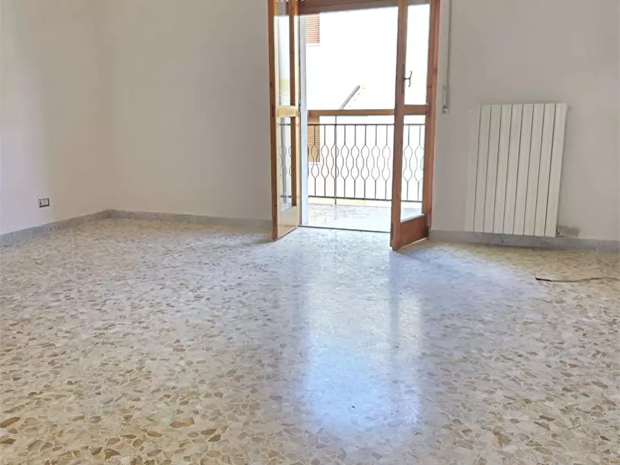 Immagine 15 di Appartamento in vendita  a Bitonto