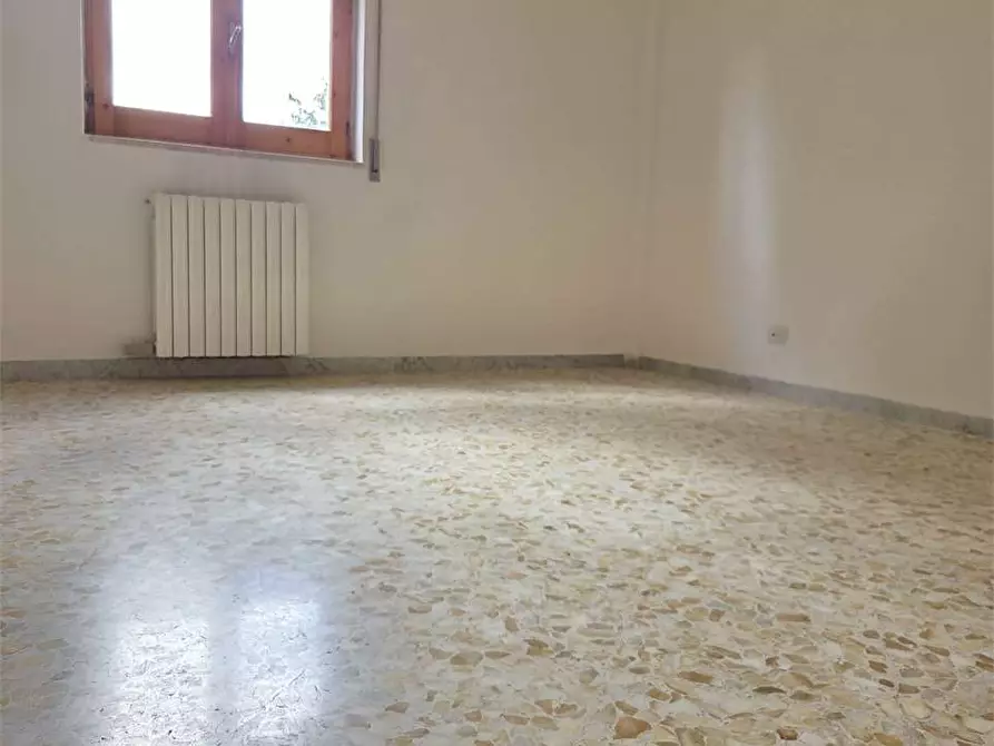 Immagine 22 di Appartamento in vendita  a Bitonto