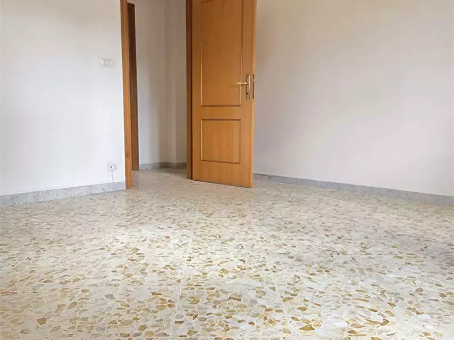 Immagine 26 di Appartamento in vendita  a Bitonto