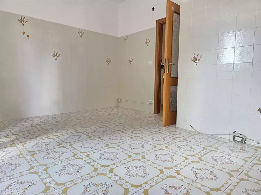 Immagine 39 di Appartamento in vendita  a Bitonto