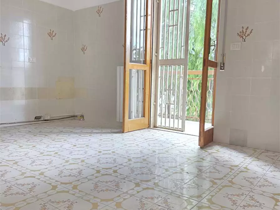 Immagine 40 di Appartamento in vendita  a Bitonto