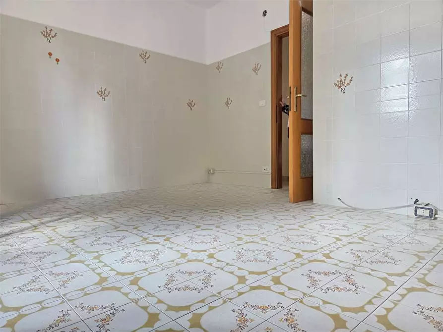 Immagine 42 di Appartamento in vendita  a Bitonto