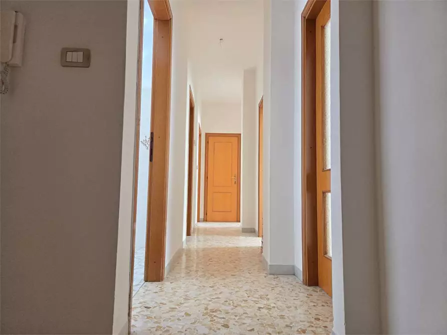 Immagine 47 di Appartamento in vendita  a Bitonto