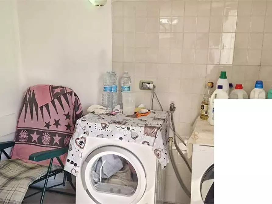 Immagine 25 di Casa indipendente in vendita  a Bitonto