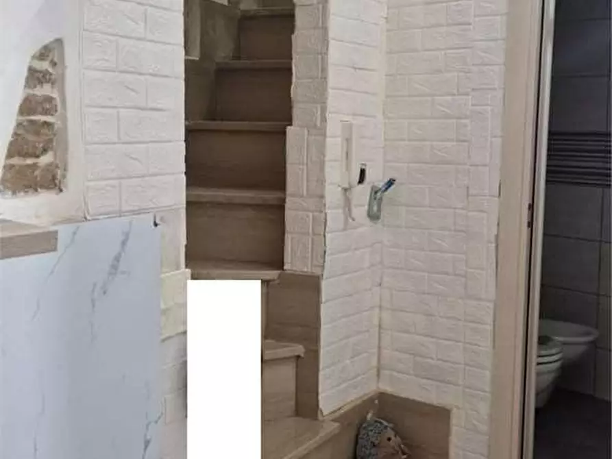 Immagine 34 di Casa indipendente in vendita  a Bitonto