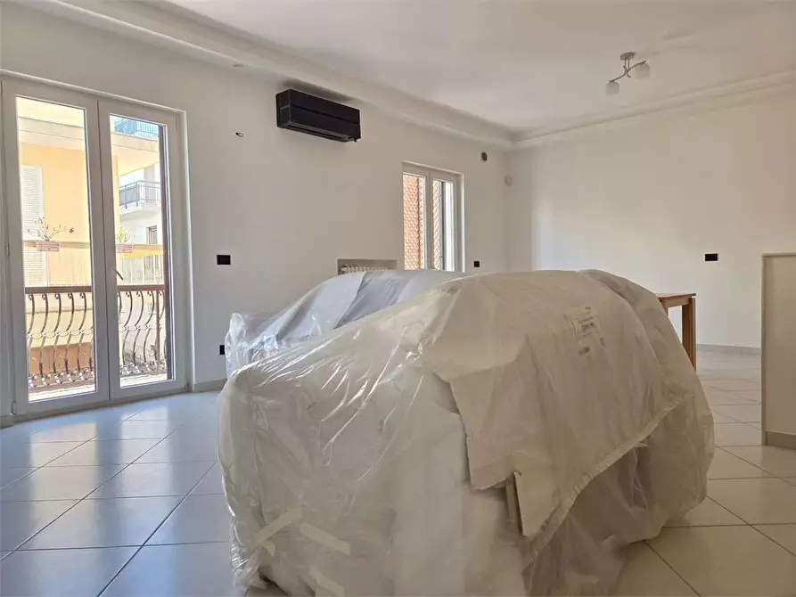 Immagine 14 di Appartamento in vendita  a Bitonto