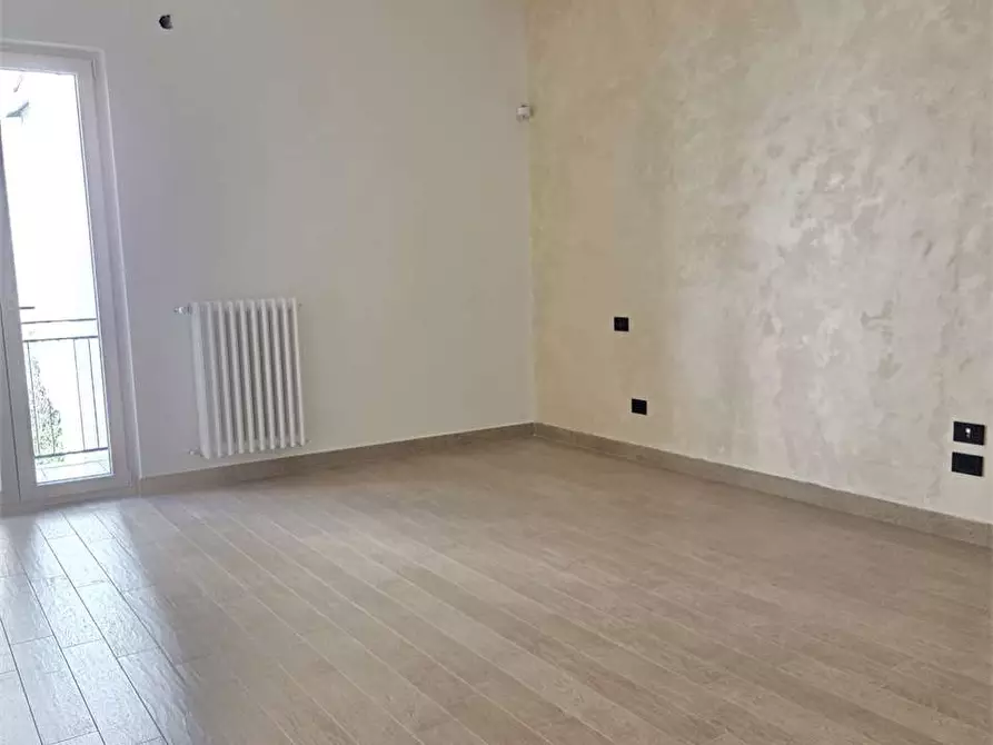 Immagine 33 di Appartamento in vendita  a Bitonto