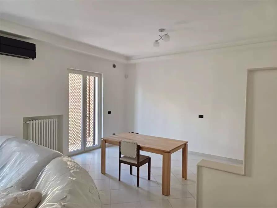 Immagine 43 di Appartamento in vendita  a Bitonto